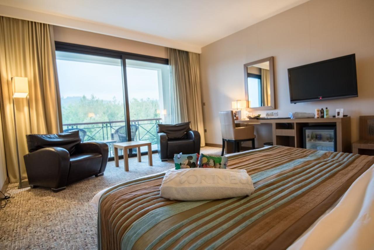 โคลิเนียม กอล์ฟแอนด์บีช รีสอร์ต Hotel Agios Georgios  ภายนอก รูปภาพ