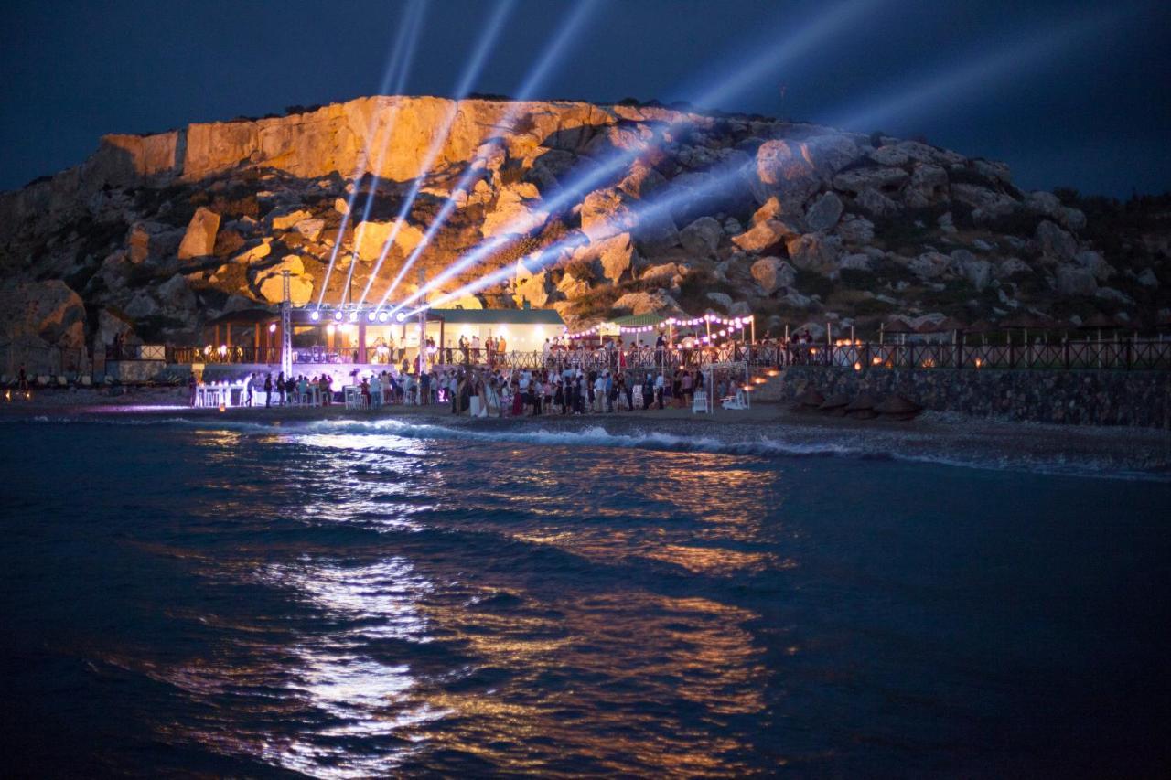 โคลิเนียม กอล์ฟแอนด์บีช รีสอร์ต Hotel Agios Georgios  ภายนอก รูปภาพ