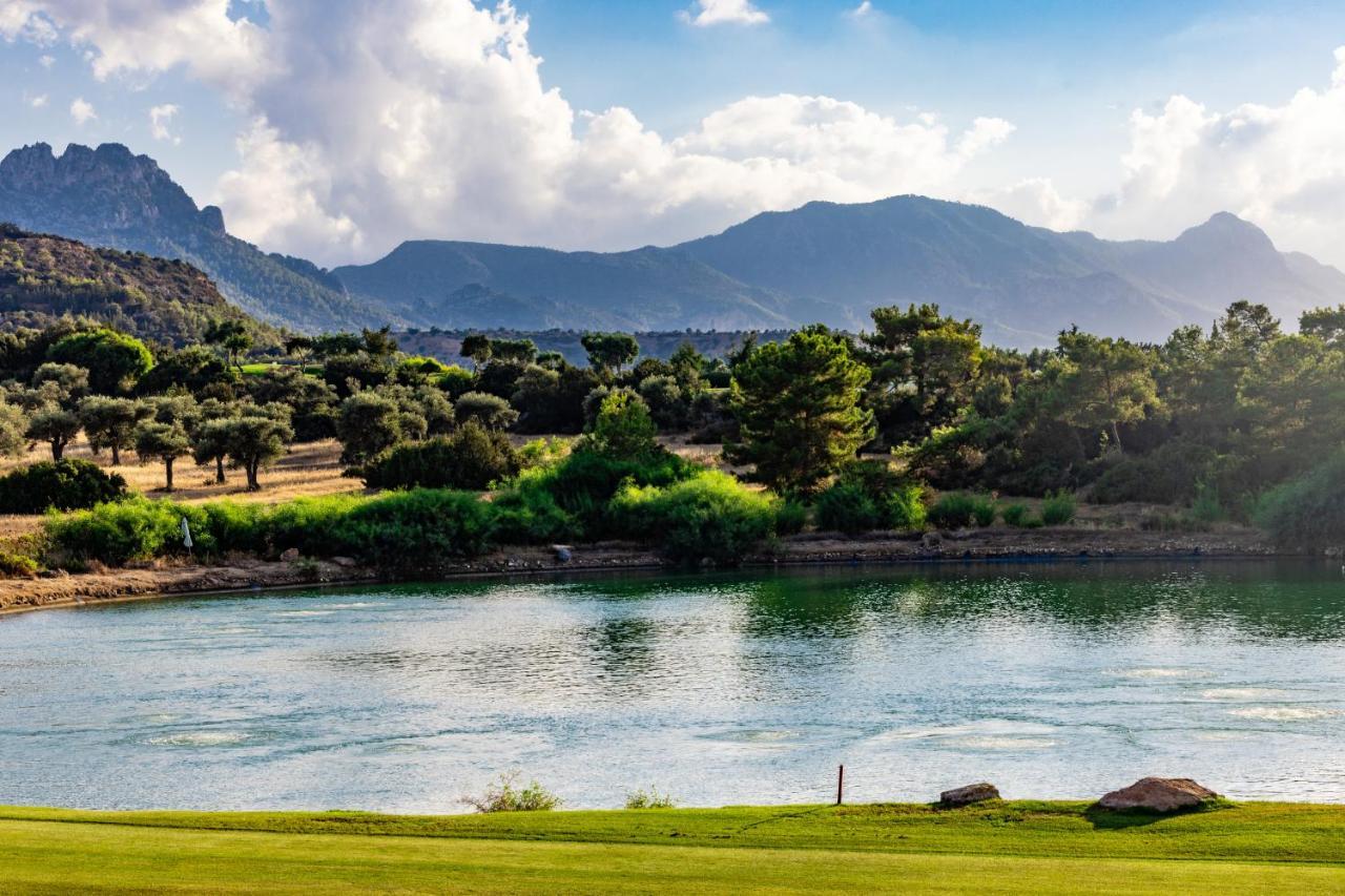 โคลิเนียม กอล์ฟแอนด์บีช รีสอร์ต Hotel Agios Georgios  ภายนอก รูปภาพ