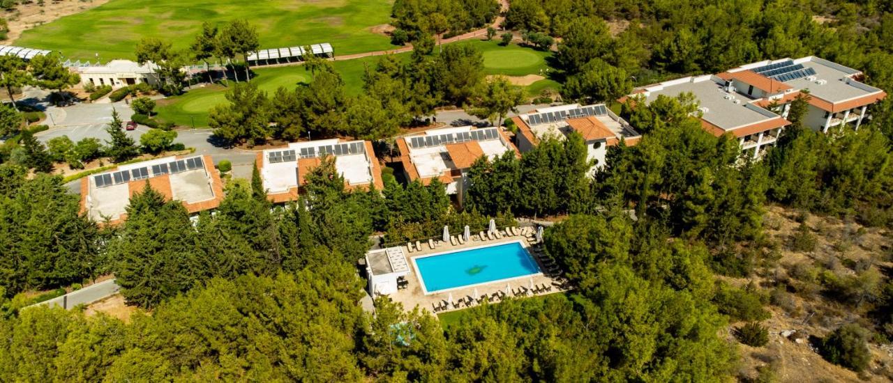 โคลิเนียม กอล์ฟแอนด์บีช รีสอร์ต Hotel Agios Georgios  ภายนอก รูปภาพ